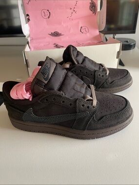 Nike Travis Scott Velvet Brown Sz12C Jordan 1 Low Sneakers - *Price Firm*